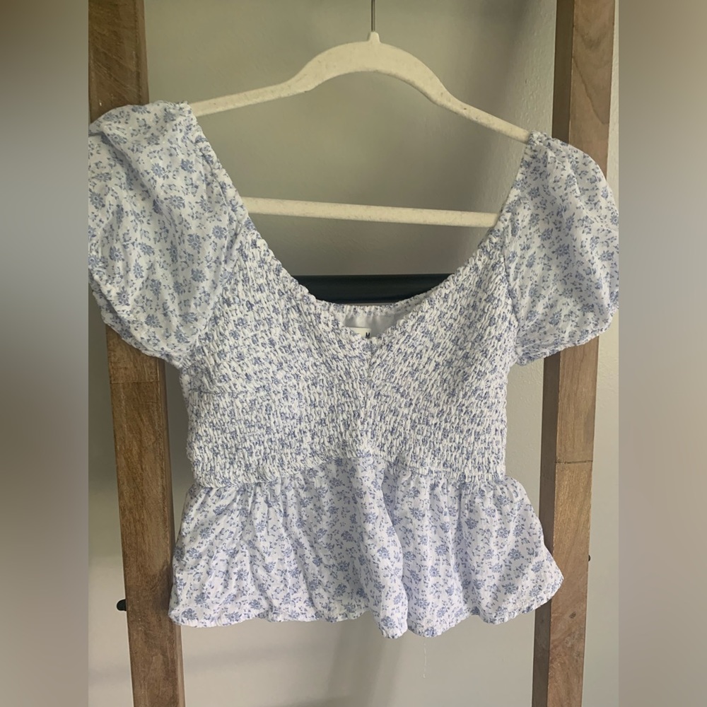 Hollister Floral top